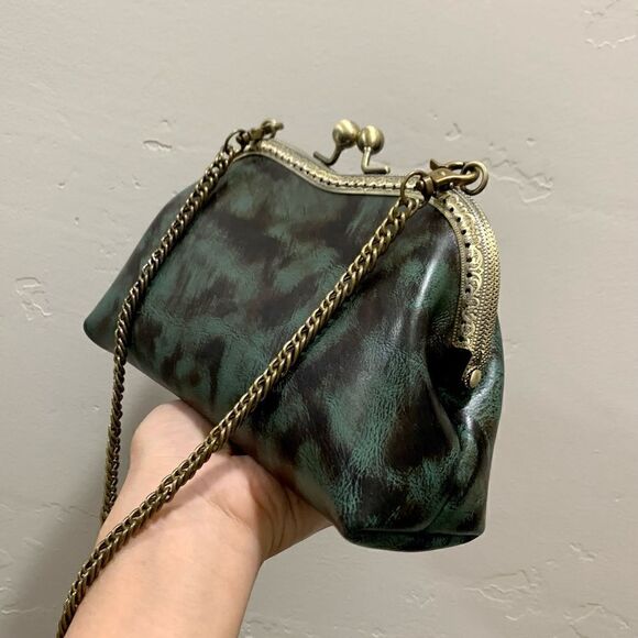 Handsewn Vintage Genuine Cowhide Clutch/Wristlet/Crossbody & 2 Chain Styles - Picture 10 of 13